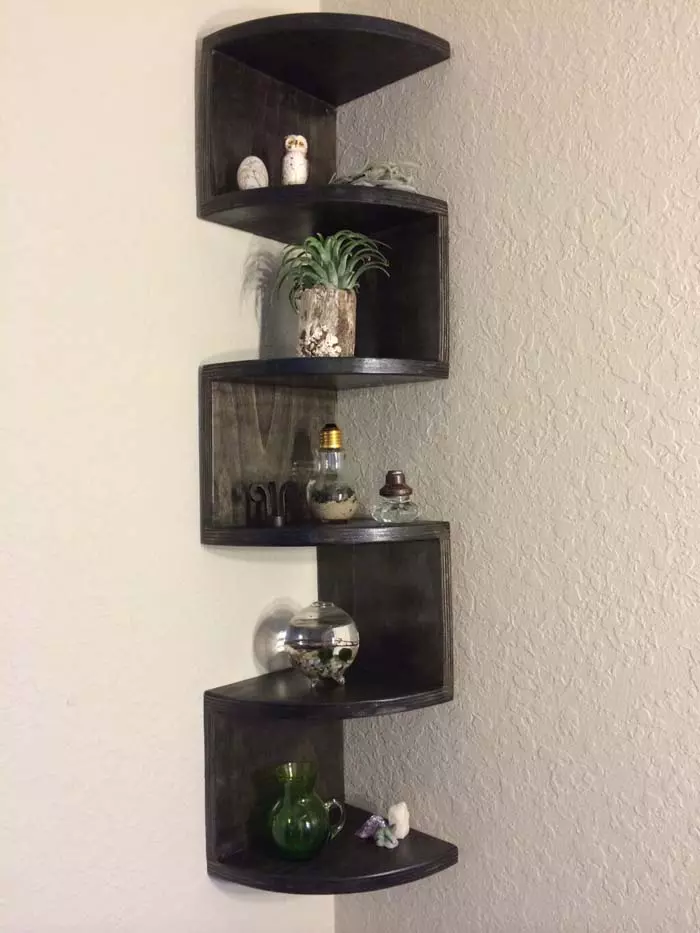 Черная закругленная зигзагообразная угловая полка #cornershelf #diy #decorhomeideas