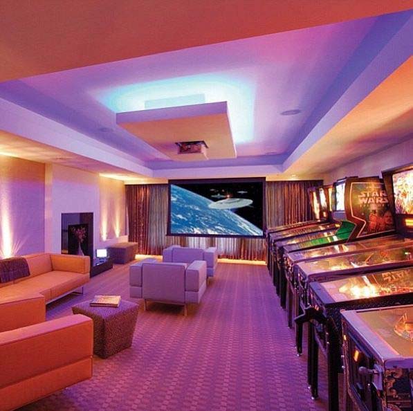 Создание иллюзии пространства через форму #mancave #decorhomeideas