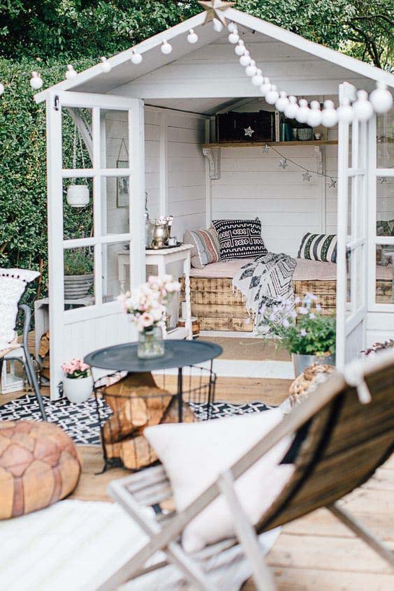Романтический отдых на заднем дворе в стиле коттеджа # Backyardhouse #decorhomeideas