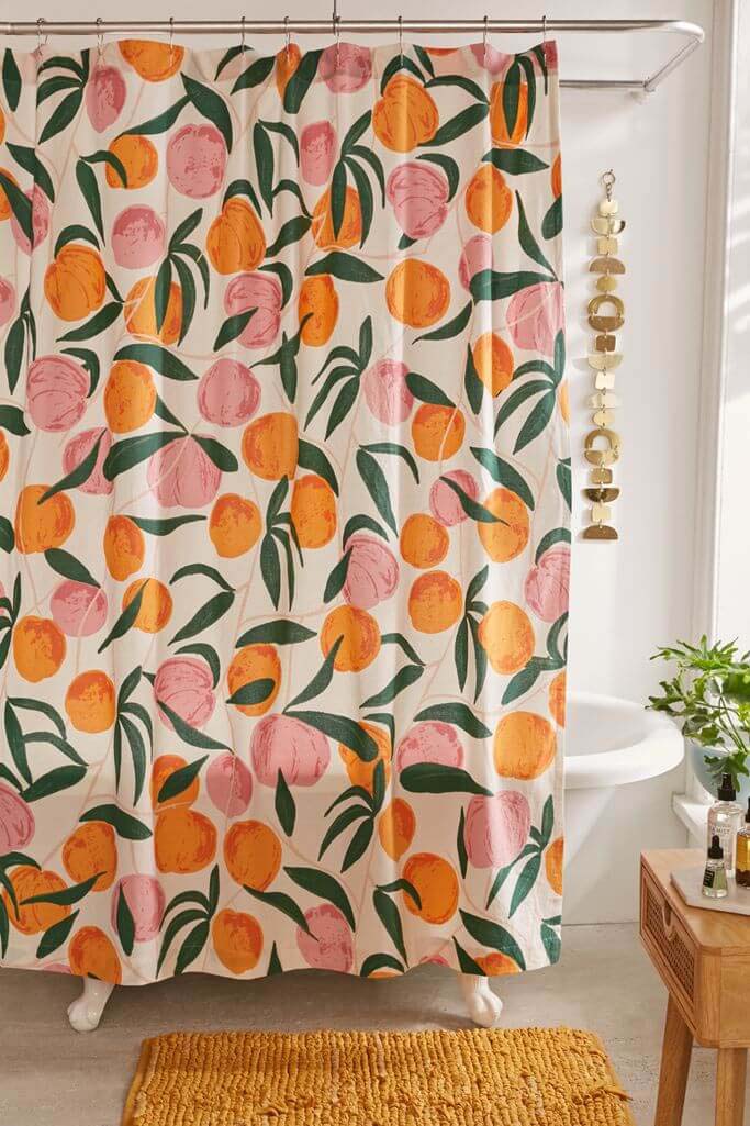 Занавеска для душа Just Peachy Keen #bathroom #decor #decorhomeideas